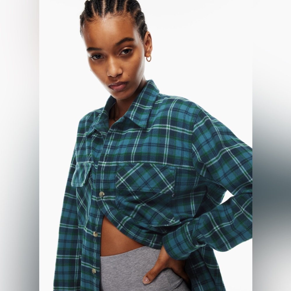 NWT TNA Button-up - Picture 6 of 10